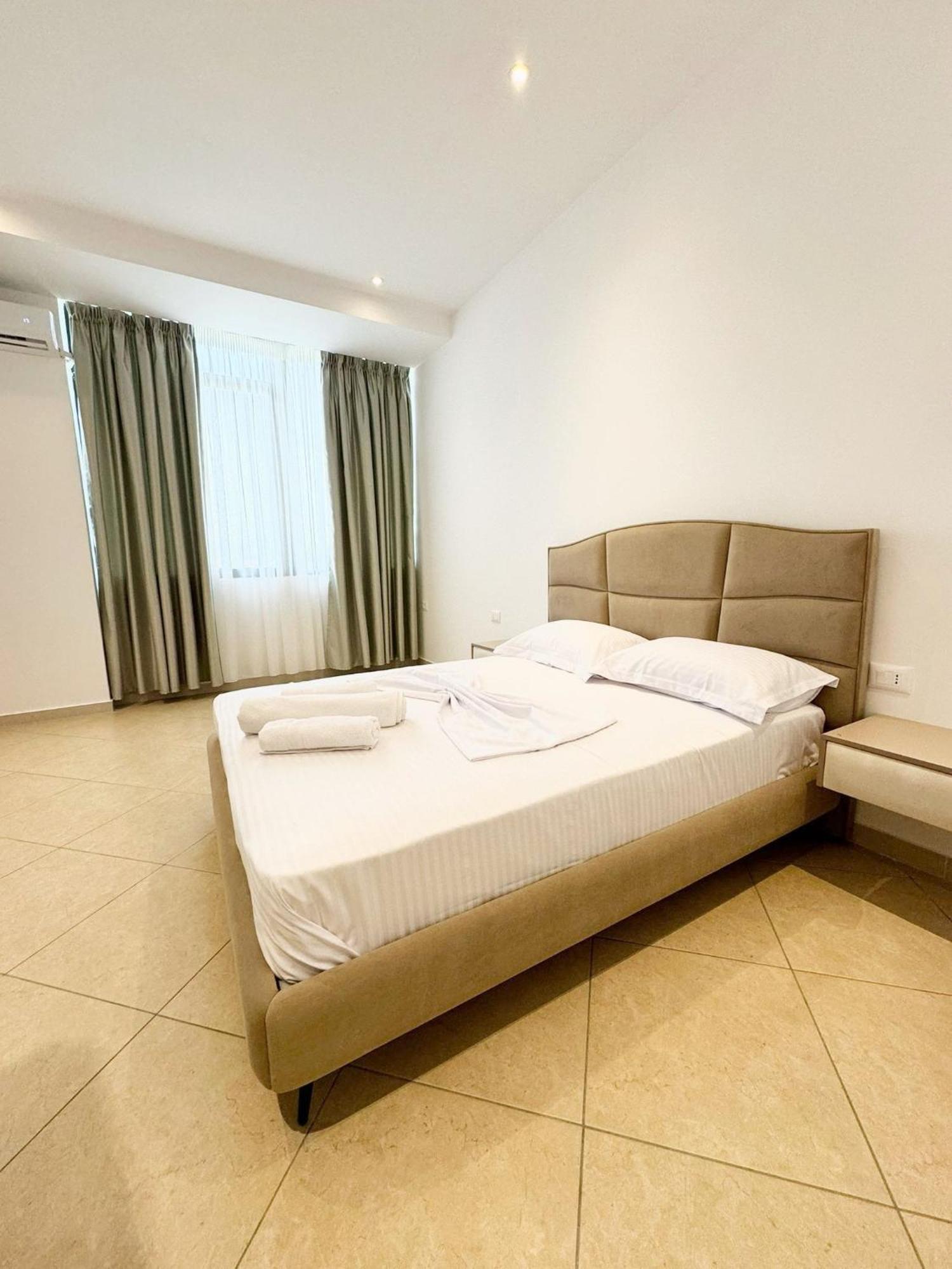 Hotel Balili Vlorë Eksteriør billede