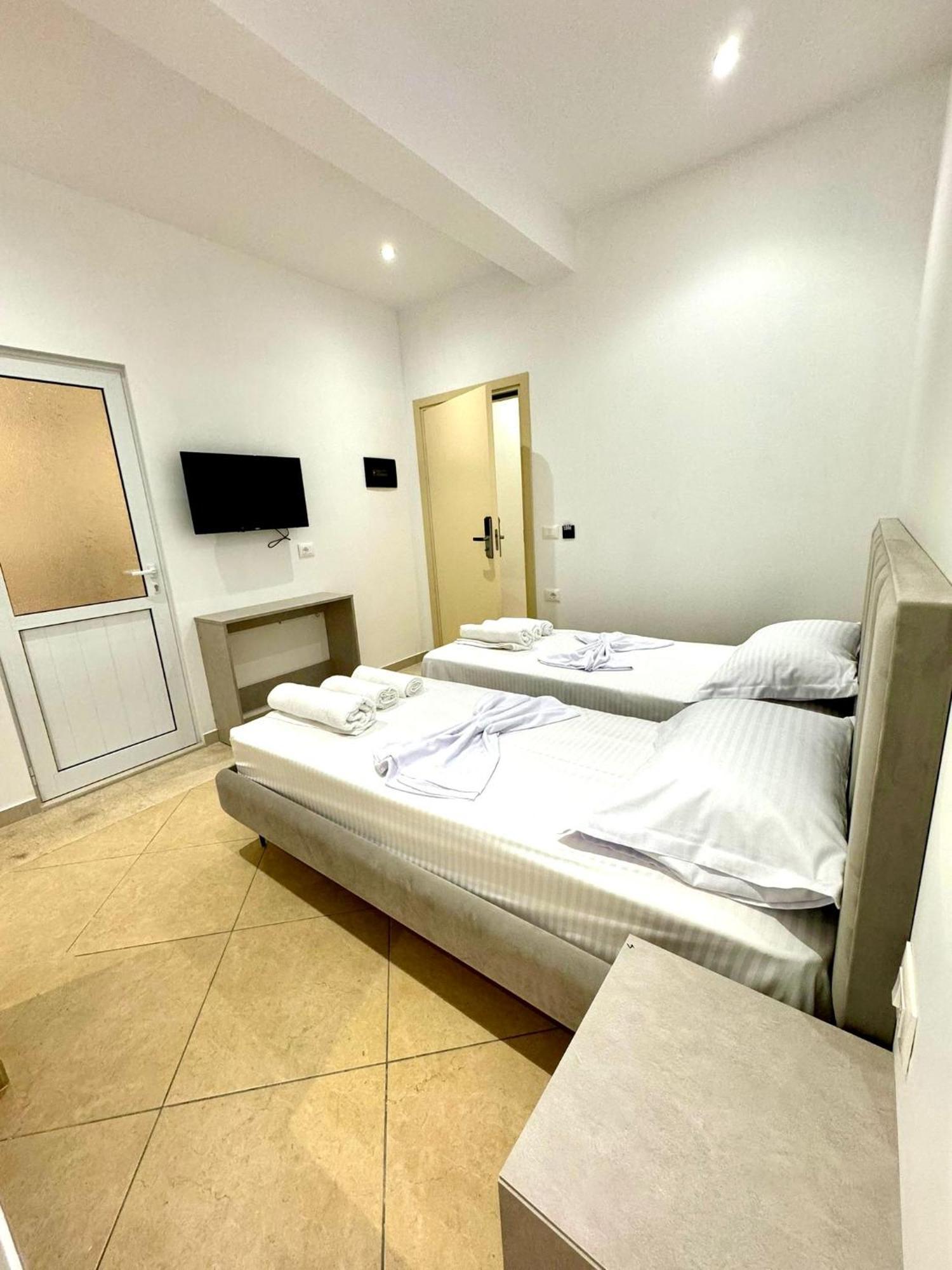 Hotel Balili Vlorë Eksteriør billede